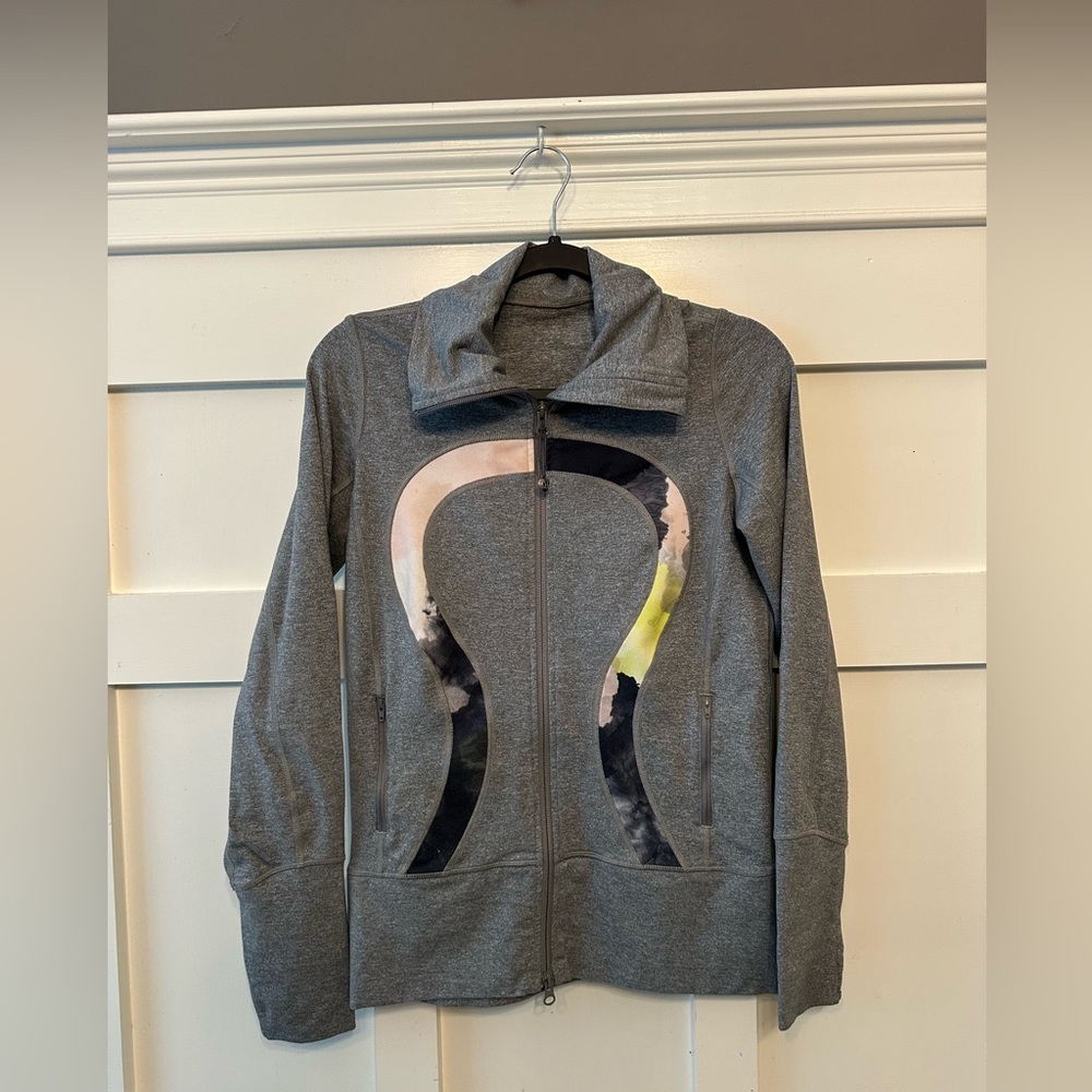 Lululemon Define Jacket Size 6 Gray Print Zip Up